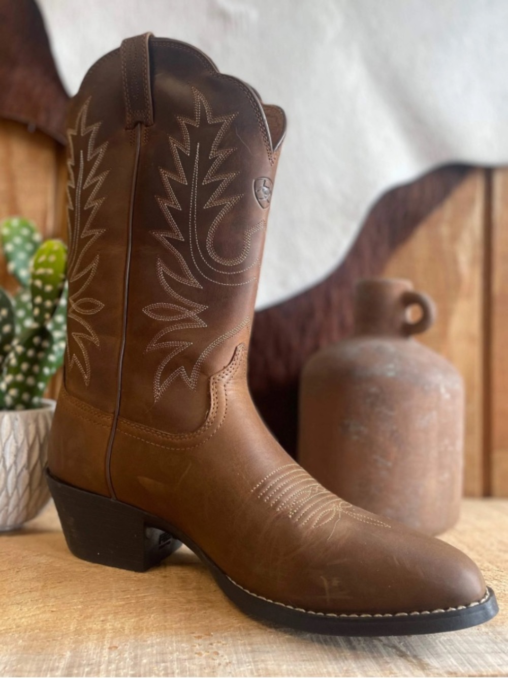 Ariat Brown Western Embroidered Leather Heeled Boots - Picture 3 of 13